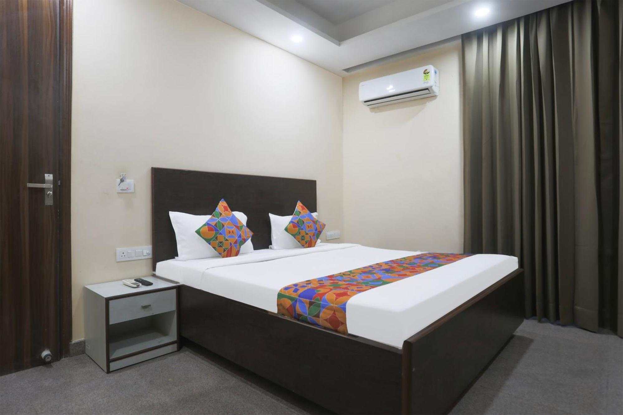 Fabhotel Bliss Premium Gurgaon Eksteriør bilde